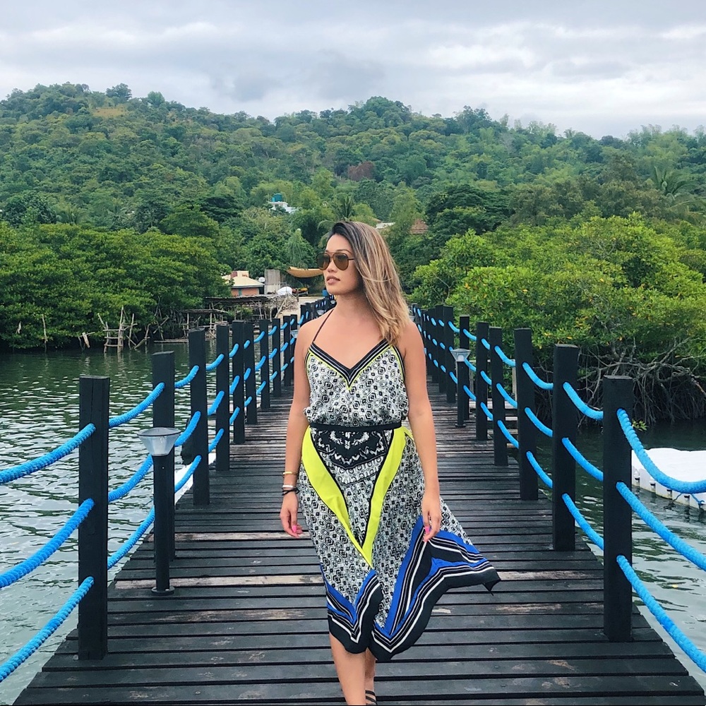 Rampage backless printed dress